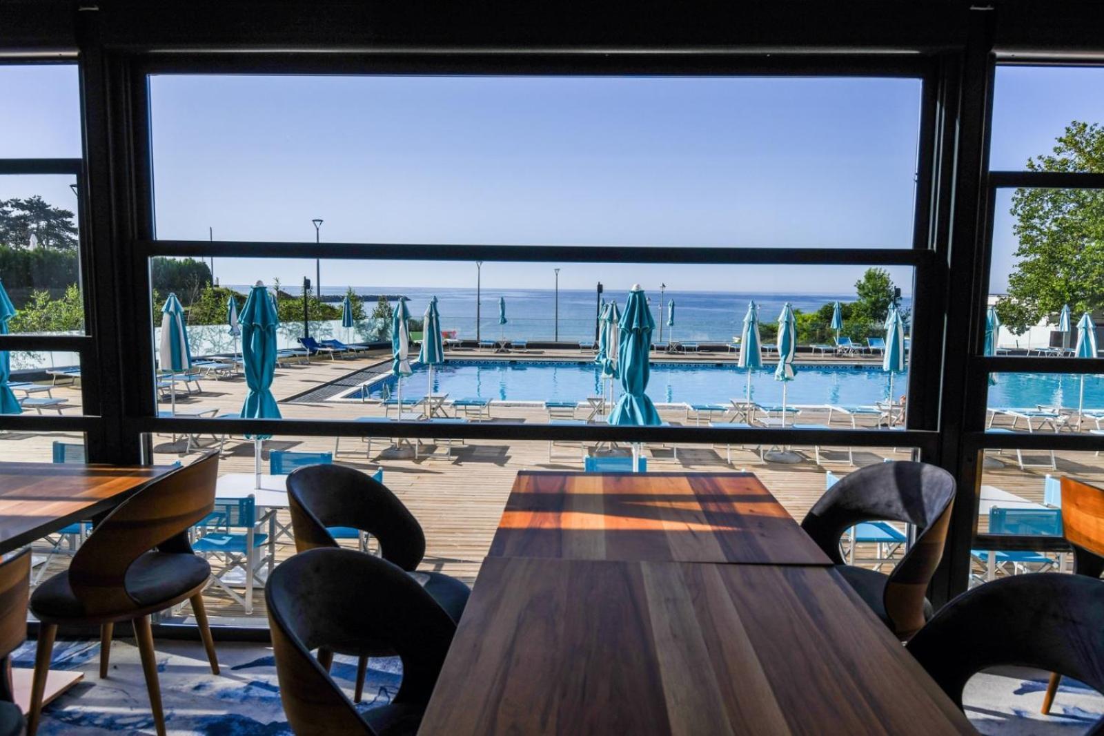 Hotel Topaz 4* Кап-Аурора Экстерьер фото